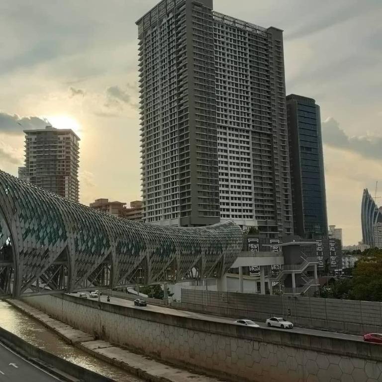 Legasi Kampung Baru Guest House By Rumahrehat Twin Tower View Kuala Lumpur Exterior foto